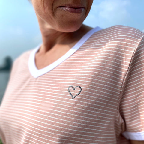 Herzlein® T-Shirt "Frida" Shirt für Damen aus Baumwolle Damenshirt mit Herzchen Stick gestreift in Weiss Creme Beige