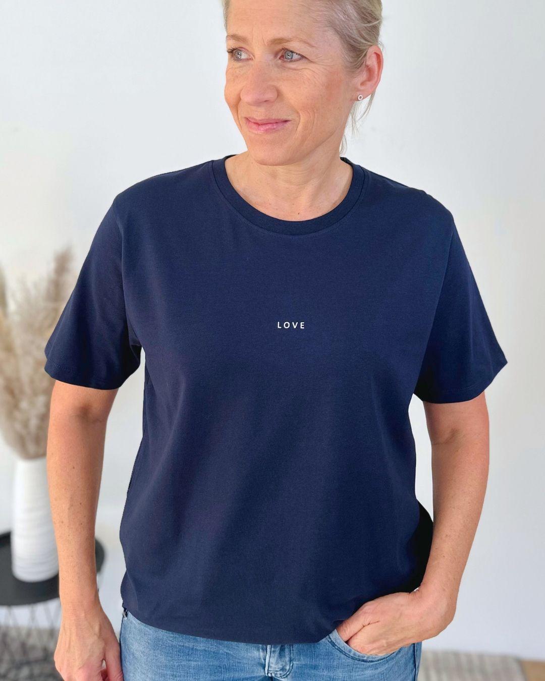 Herzlein® T-Shirt Essentials - "LOVE" in Navy