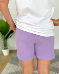Herzlein® Musselin Shorts in Lavendel