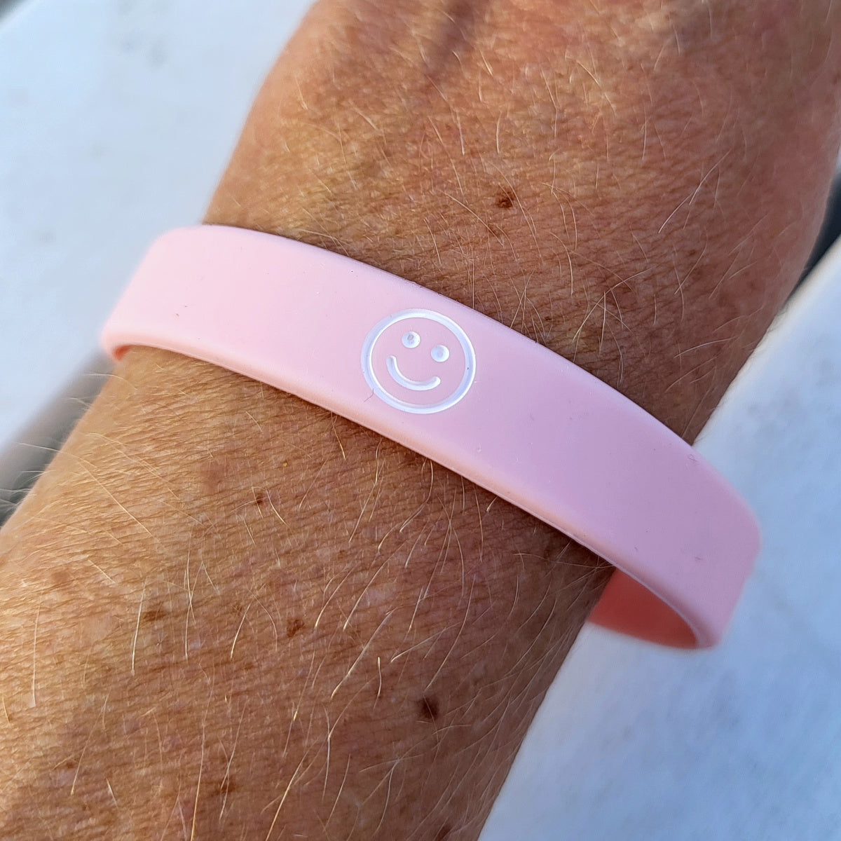 Herzlein® Armbändchen "Smiley" in Pastell Rosa