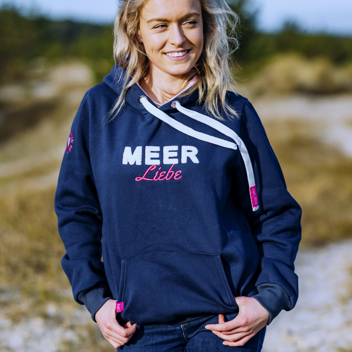 Herzlein® Hoodie für Damen Damenhoodie Kapuzenpullover aus Baumwolle in Navy Blau Dunkelblau mit Stick "Meerliebe"