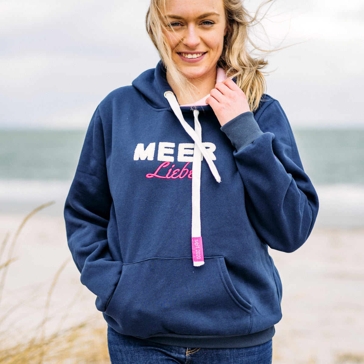 Herzlein® Hoodie für Damen Damenhoodie Kapuzenpullover aus Baumwolle in Navy Blau Dunkelblau mit Stick "Meerliebe"