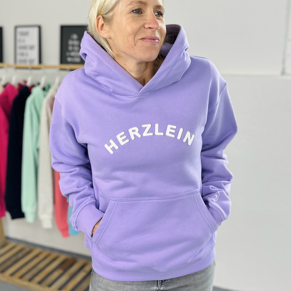 Herzlein® Hoodie in Lavendel