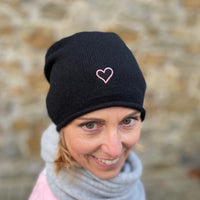 Herzlein® Kaschmir Beanie "Herzchen" in Schwarz