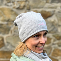 Herzlein® Beanie Mütze Strickmütze aus Kaschmir Cashmere und mit edlem Stern Stick für Damen Frauen Mädchen in Grau meliert