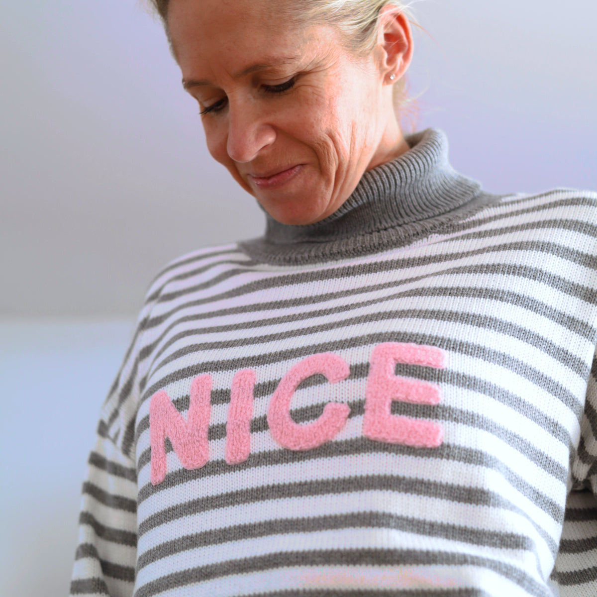 Herzlein® Strickpullover "NICE" in Grau - Weiß