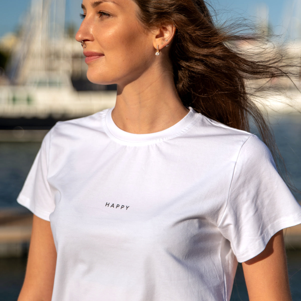 Herzlein® T-Shirt Essentials - "HAPPY"