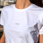 Herzlein weißes T-Shirt für Damen aus Baumwolle mit Druck NICE Damenshirt Essential