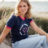 Herzlein® T-Shirt für Damen mit 3D Stick "Strand" Damenshirt mit Herz Shirt aus Baumwolle in Navy Blau mit Pink