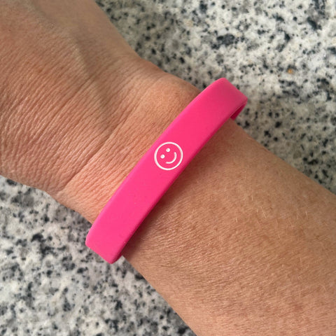 Herzlein Armbändchen aus Silikone in Pink mit Smiley Smily