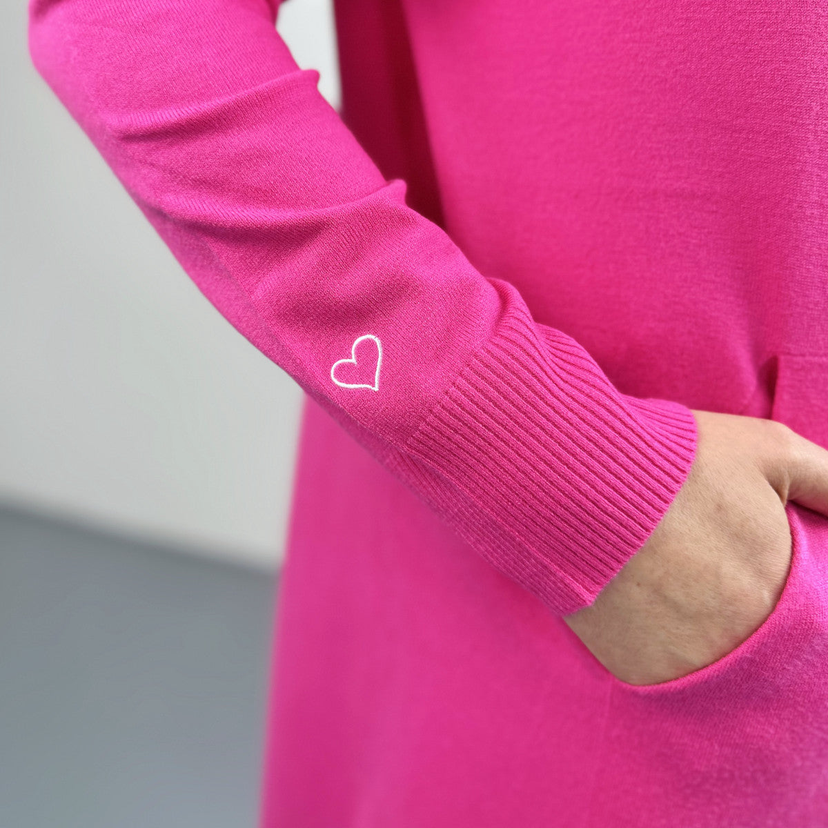 Herzlein® Cardigan in Hot Pink