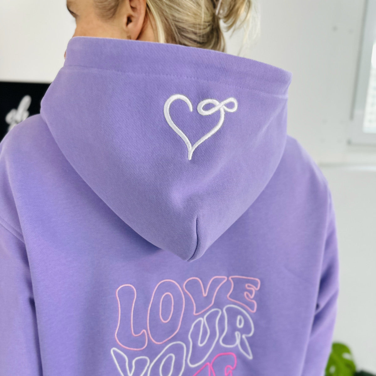 Herzlein® Hoodie "Love your life" in Lavendel