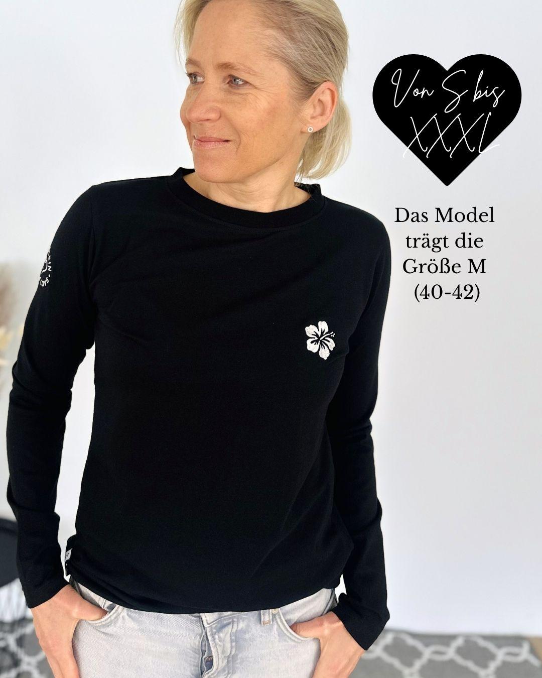 Herzlein_Longsleeve-Shirt_mit_Hibiskus_in_Schwarz