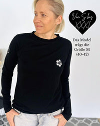 Herzlein_Longsleeve-Shirt_mit_Hibiskus_in_Schwarz