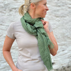 Herzlein® Musselin Tuch Musselintuch Musselintücher Halstuch Damentuch Schal Baumwolle für Damen in Grün Moosgrün