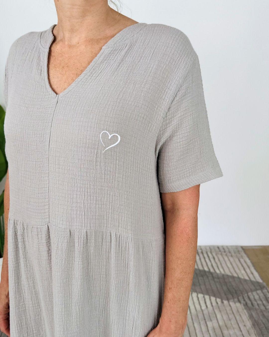 Herzlein® Musselin Maxikleid in Grau