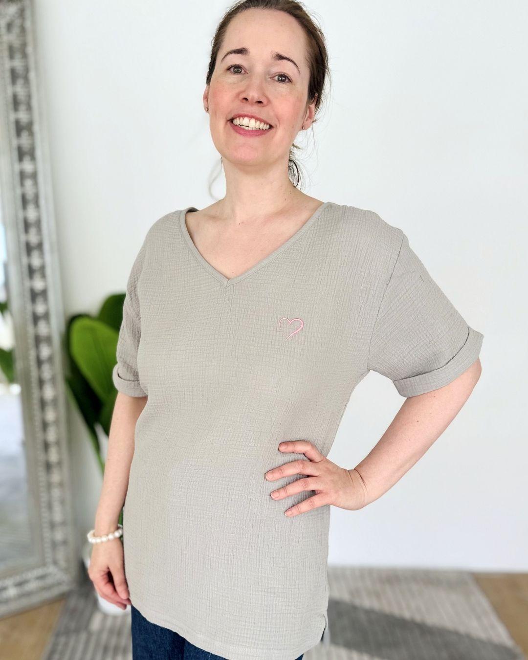 Herzlein® Musselin Tunika Shirt mit "Herzchen-Stick" in Grau