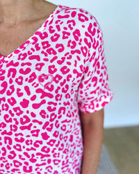Herzlein® Musselin Tunika Shirt mit "Herzchen-Stick" in Leo Pink