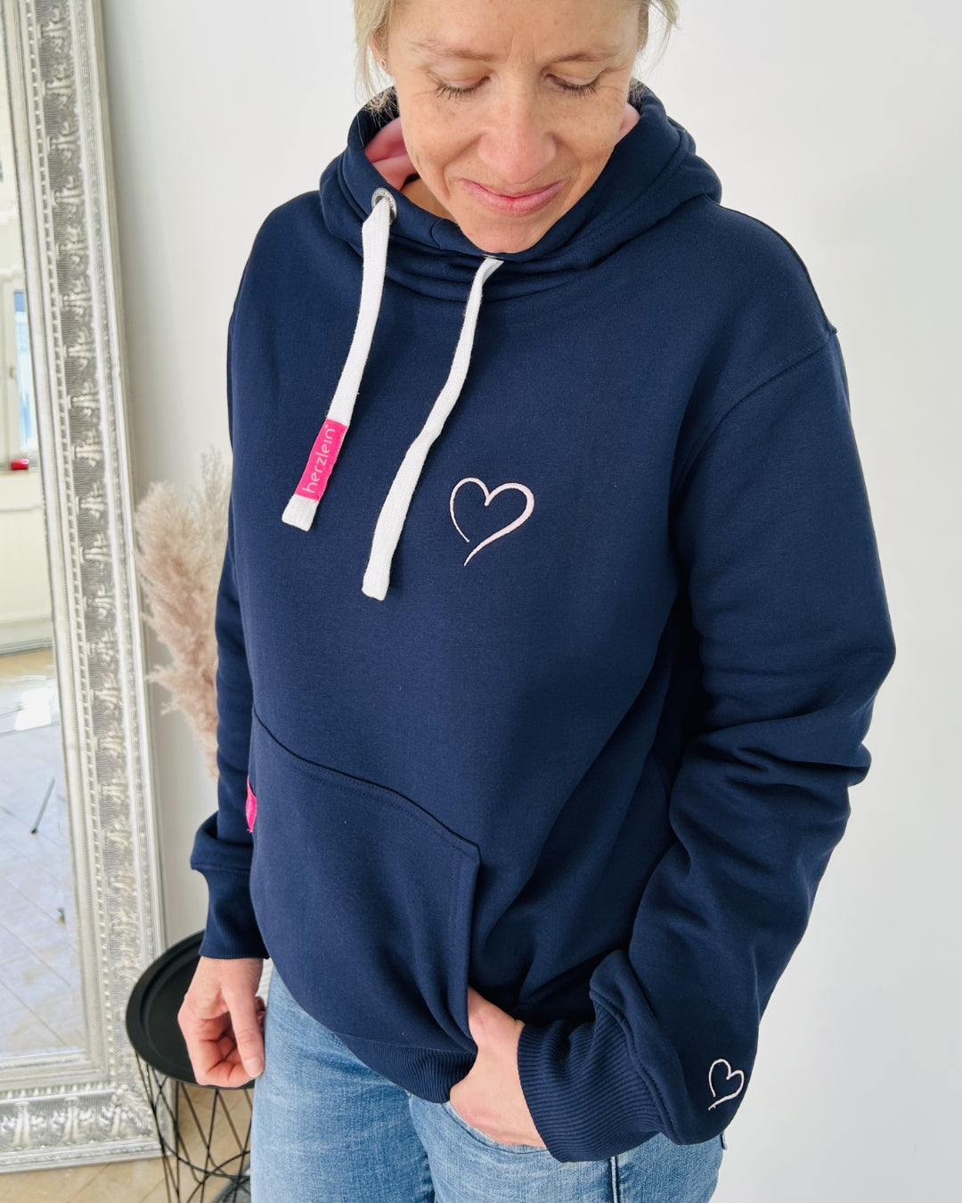 Herzlein® Hoodie "Alpenliebe" in Navy Blau