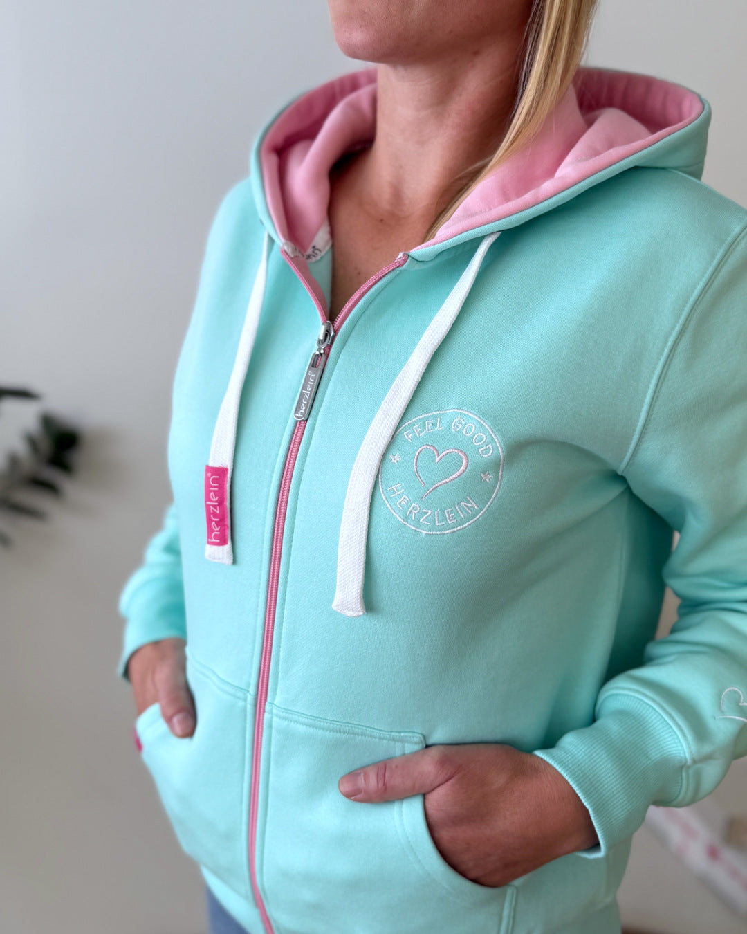 Herzlein® Sweatjacke "Hello Sunshine" in Mint