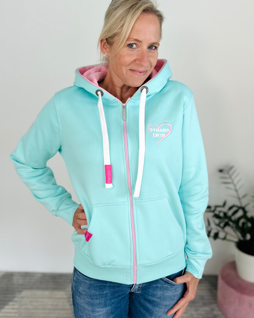 Herzlein® Sweatjacke "Strand Meer Sonne" in Mint