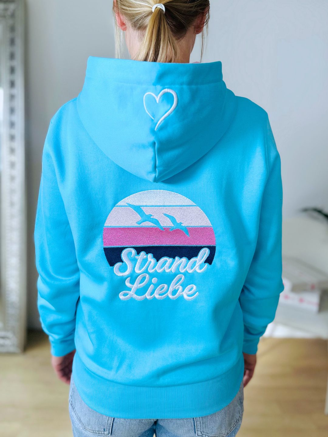 Herzlein® Sweatjacke "Strandliebe" in Himmelblau