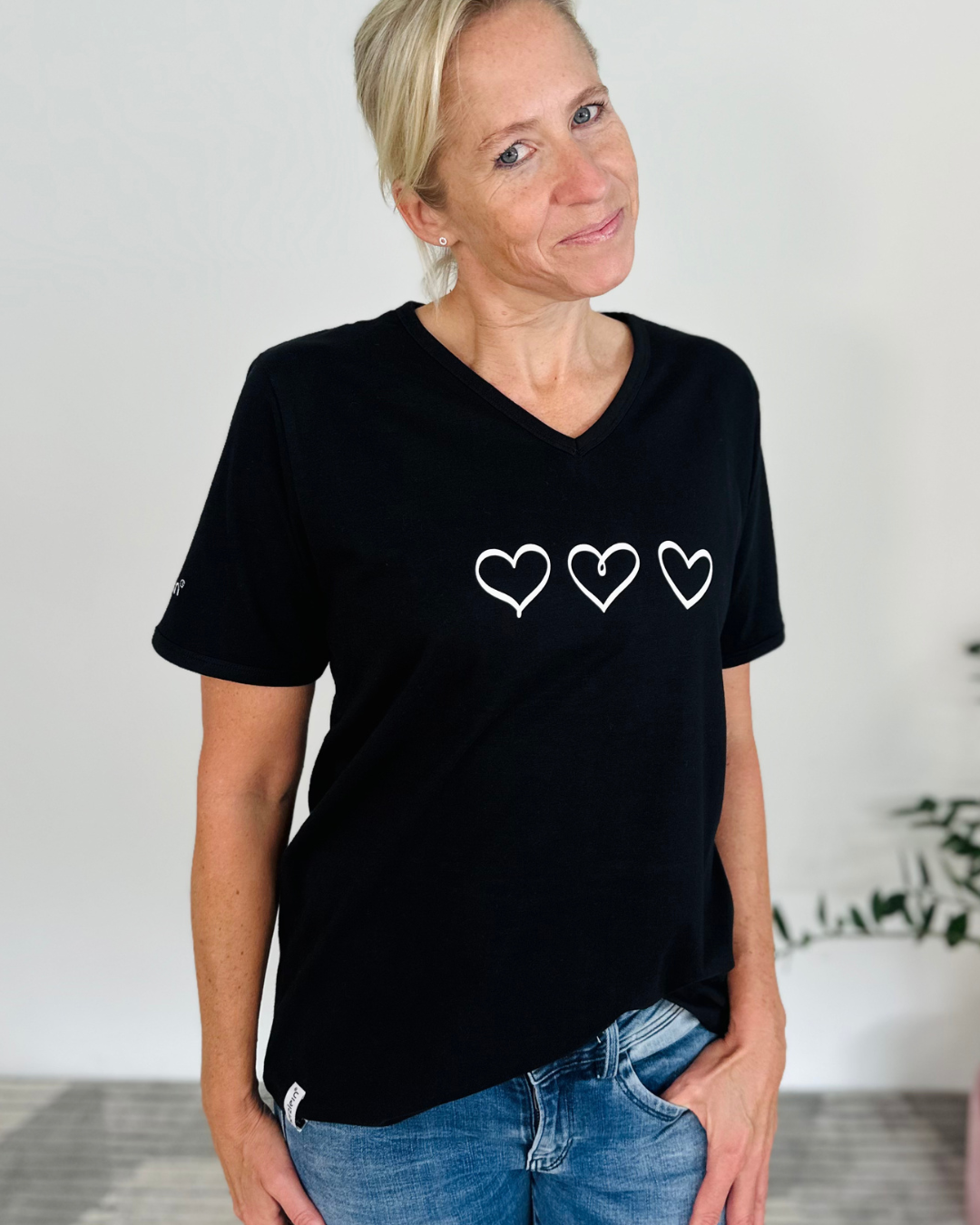 Herzlein® T-Shirt "Drei Herzen" in Schwarz