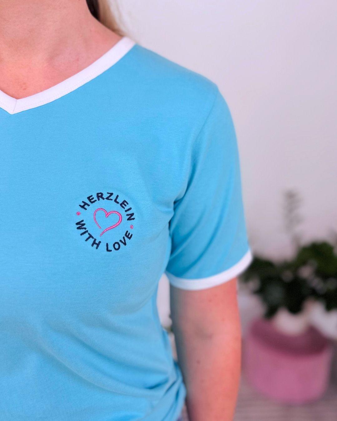 Herzlein_T-Shirt_Strandliebe_in_Himmelblau