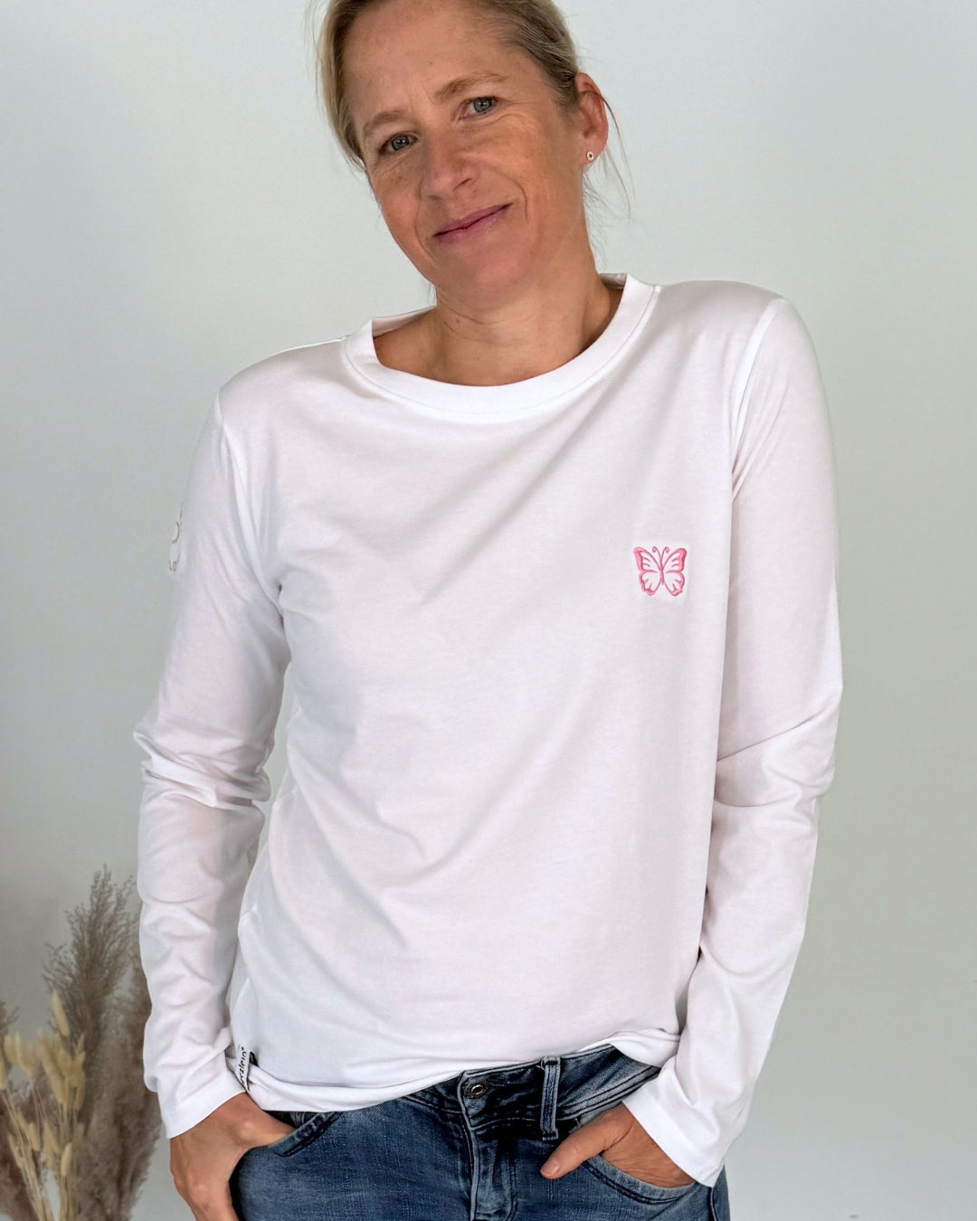 Herzlein® Longsleeve-Shirt mit Schmetterling in Weiß