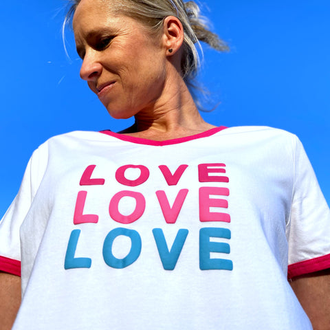 Herzlein® T-Shirt "LOVE" in Weiß mit Pink aus Baumwolle Shirt für Damen