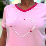 Herzlein® T-Shirt Damenshirt mit V-Ausschnitt aus Baumwolle mit Print "Du bist wunderbar" in Rosa