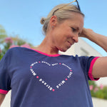 Herzlein® T-Shirt Damenshirt aus Baumwolle mit V-Ausschnitt mit Print "Sonne Meer Strand" in Navy Blau