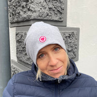 Herzlein® Beanie Mütze Jersey mit Umschlag und edlem Herzchen Stick für Damen Frauen Mädchen